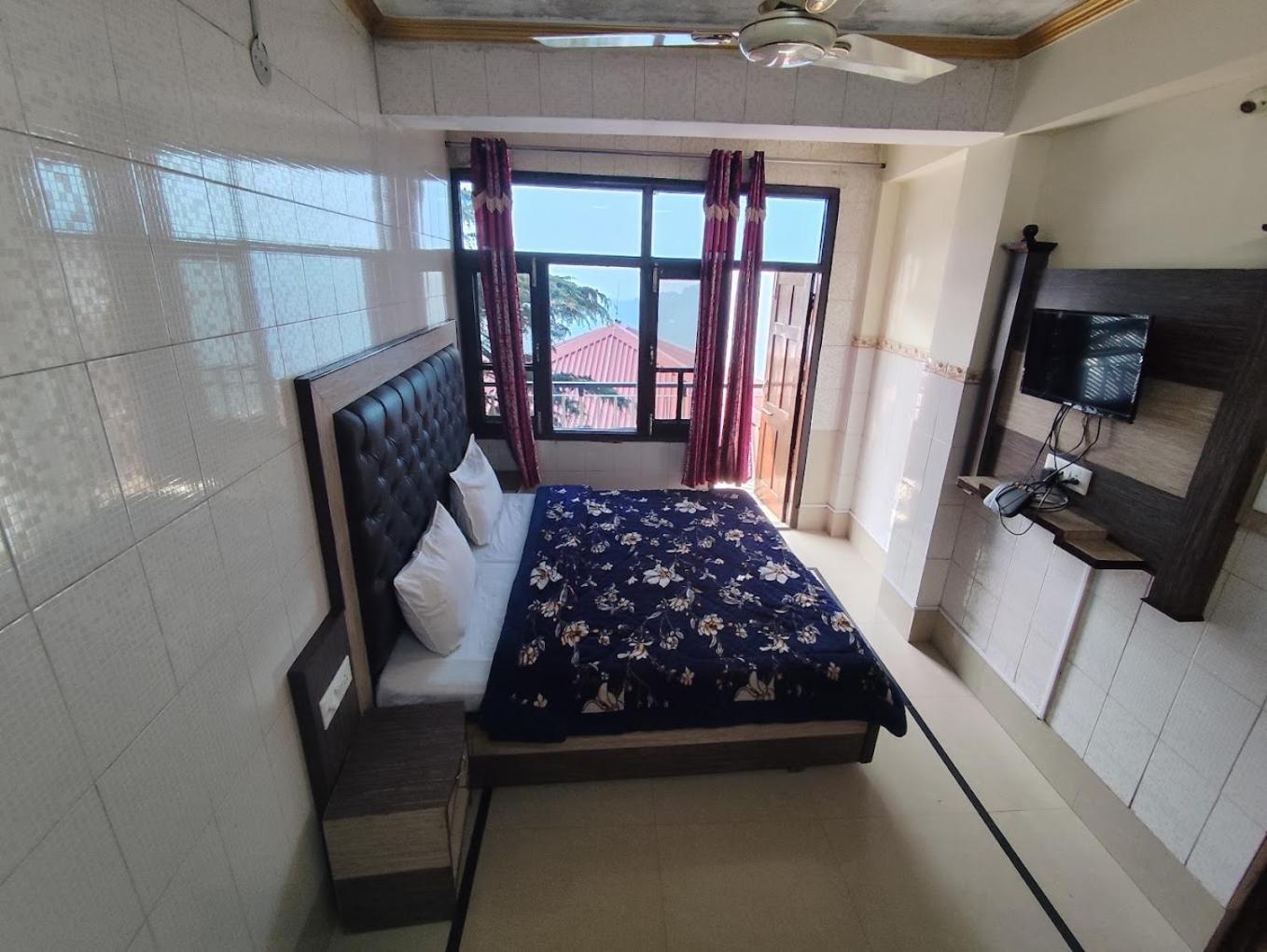 Krishna Holiday Guest House Block II Дармсала Экстерьер фото