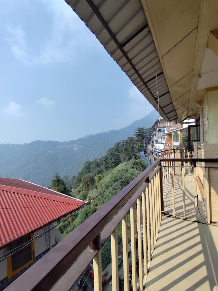 Krishna Holiday Guest House Block II Дармсала Экстерьер фото