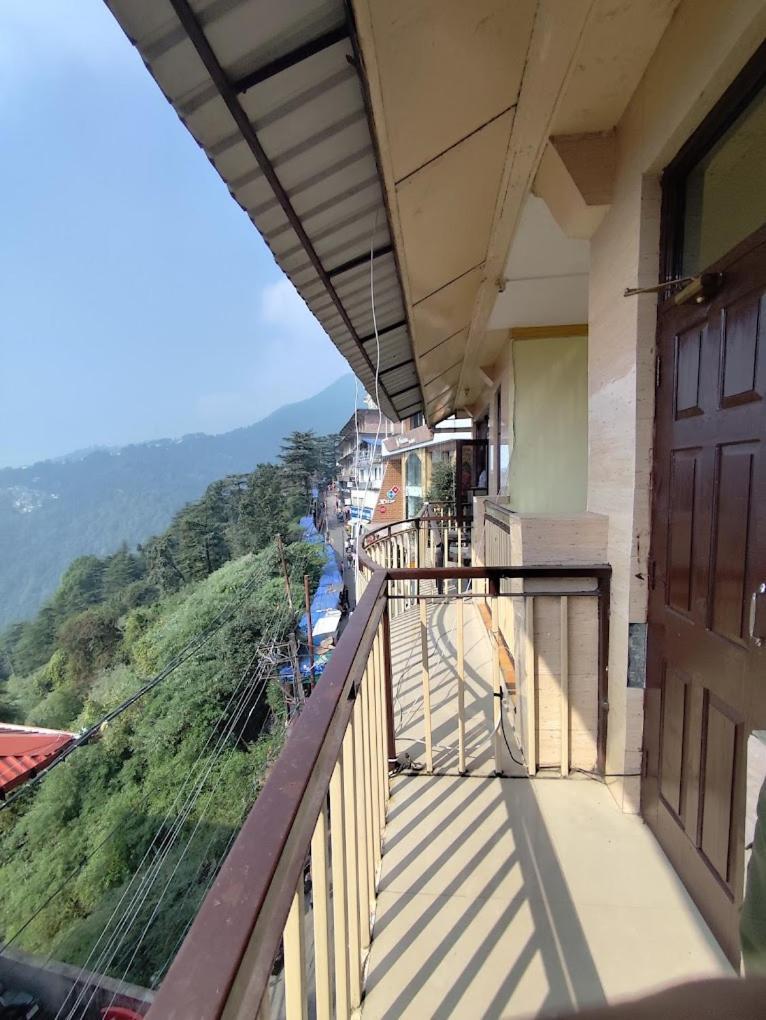 Krishna Holiday Guest House Block II Дармсала Экстерьер фото